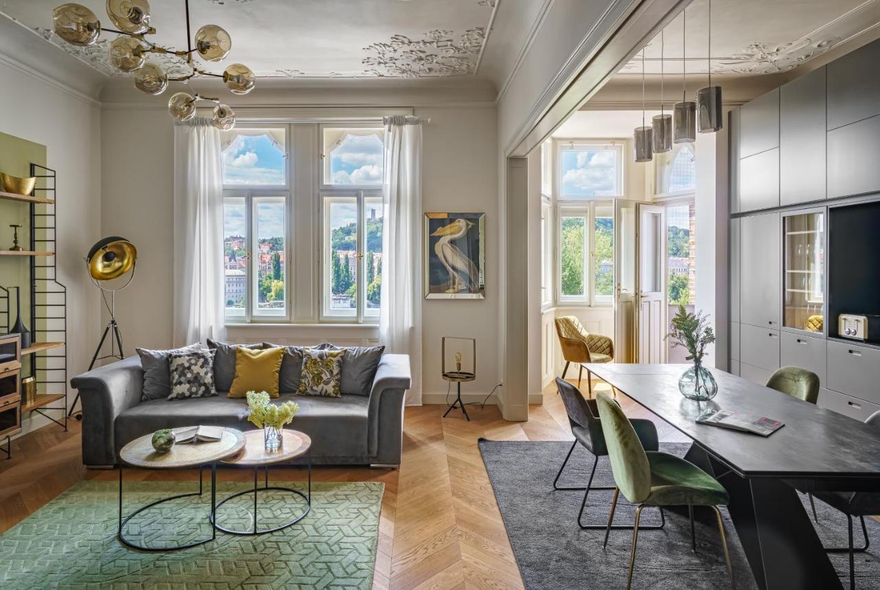 Mn6 Luxury Suites By Adrez プラハ エクステリア 写真