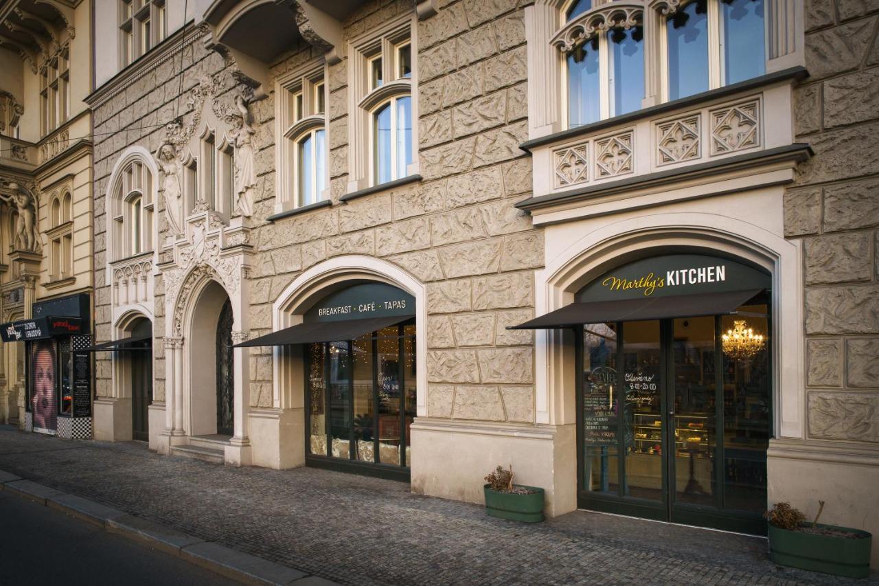 Mn6 Luxury Suites By Adrez プラハ エクステリア 写真